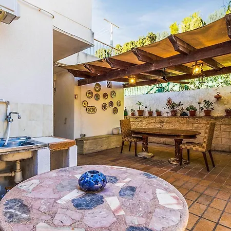 Beautiful In With House Sea View Holiday home *